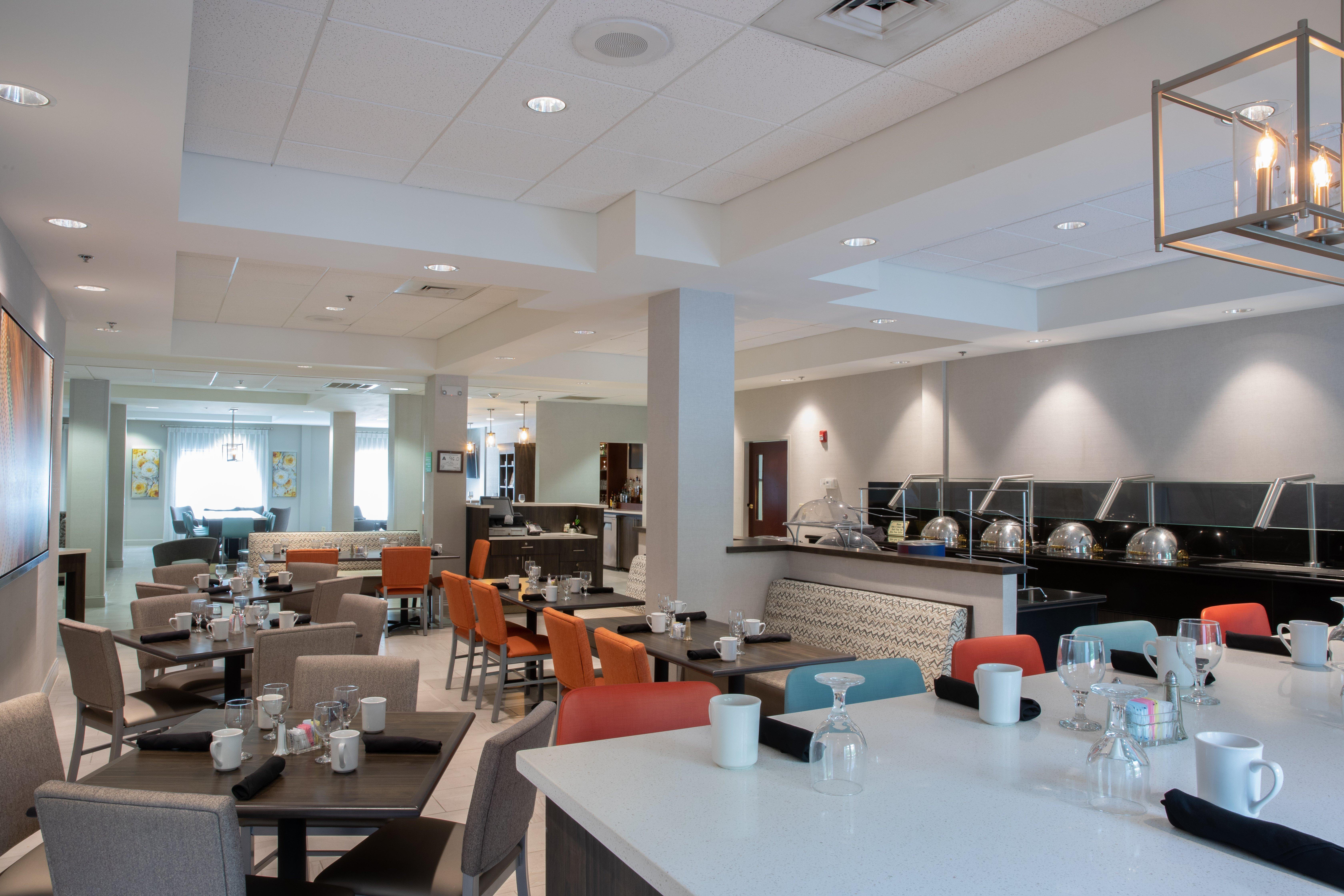 Holiday Inn & Suites Raleigh Cary By Ihg Exterior photo