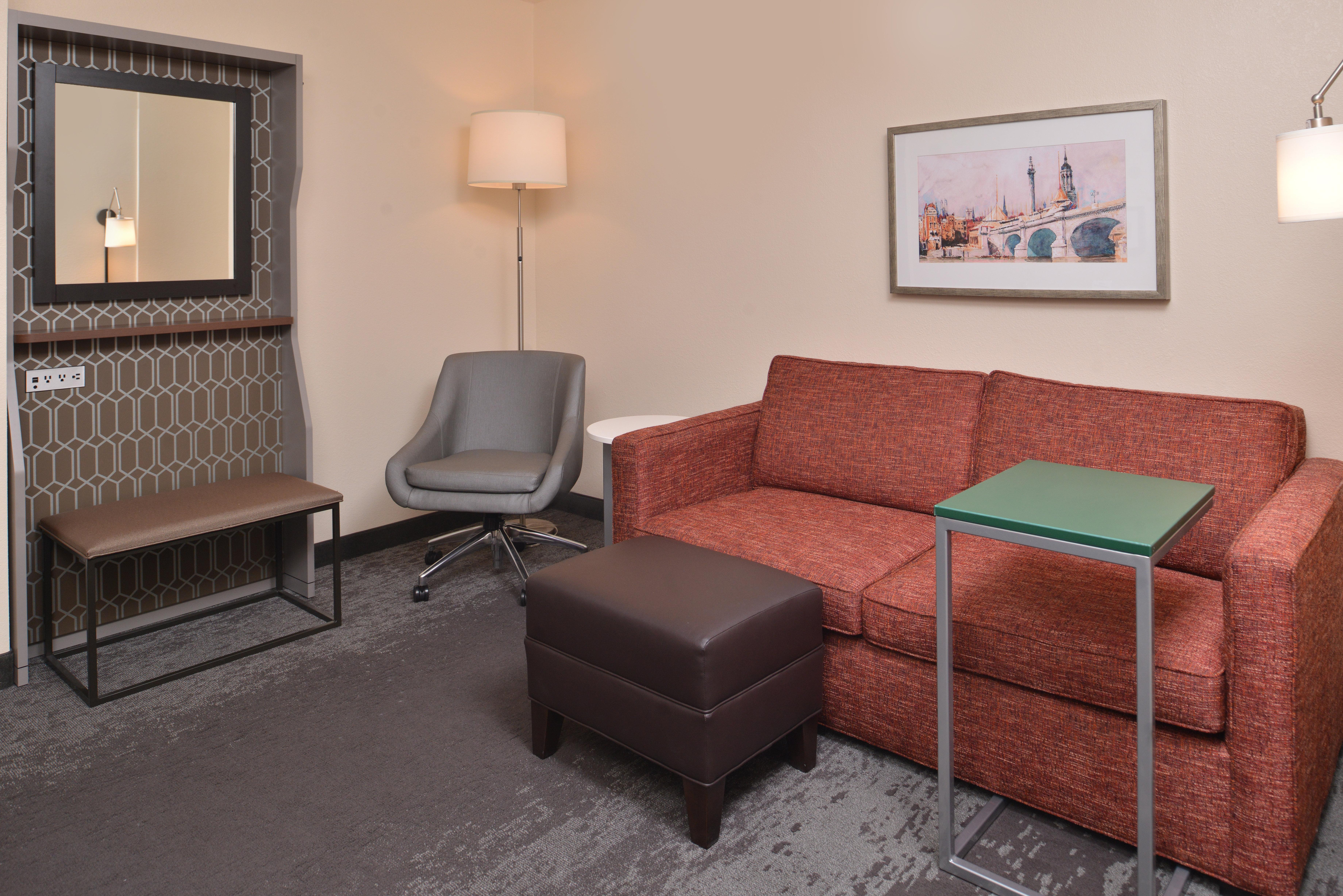 Holiday Inn & Suites Raleigh Cary By Ihg Exterior photo