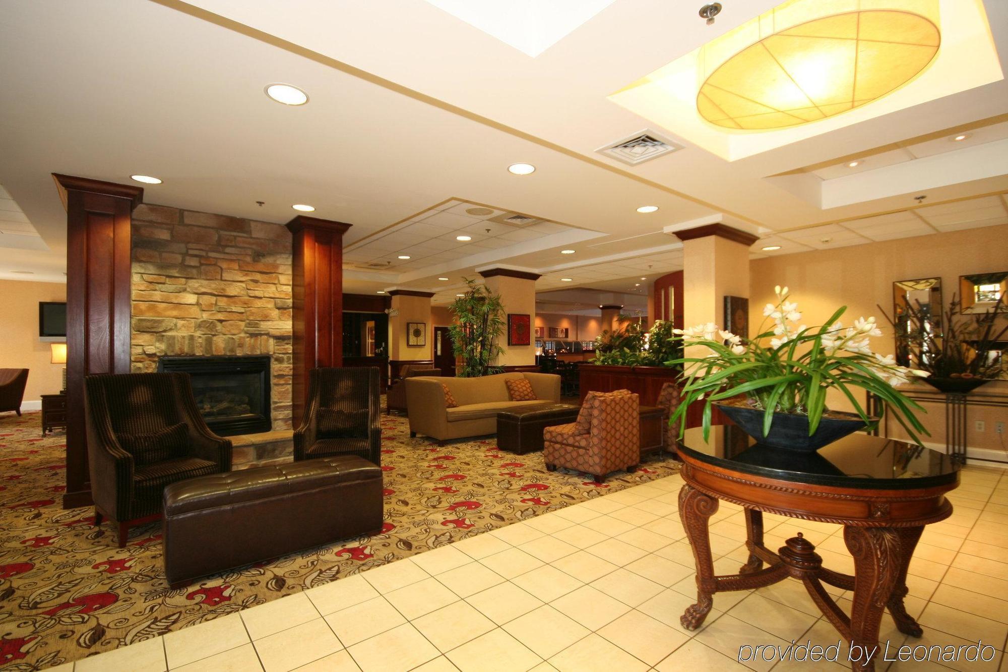 Holiday Inn & Suites Raleigh Cary By Ihg Interior photo